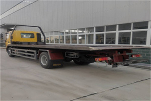 岫岩24小时公路救援电话