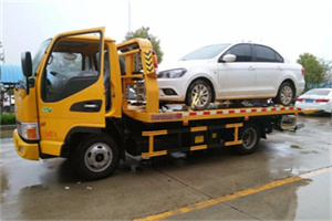 岫岩附近拖车救援24小时服务热线